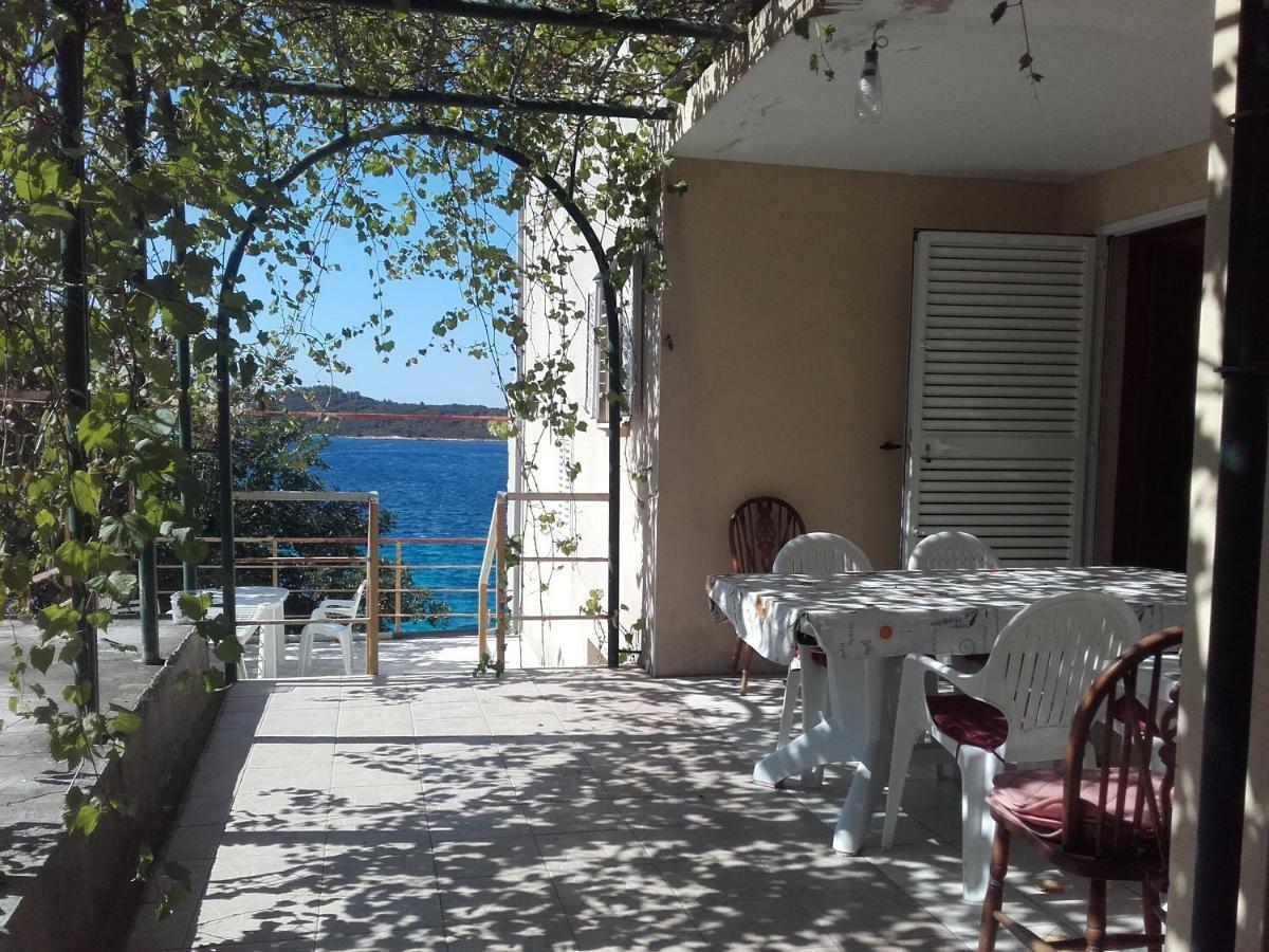 I&J Relaxing Beach Apartments Račišće Kültér fotó