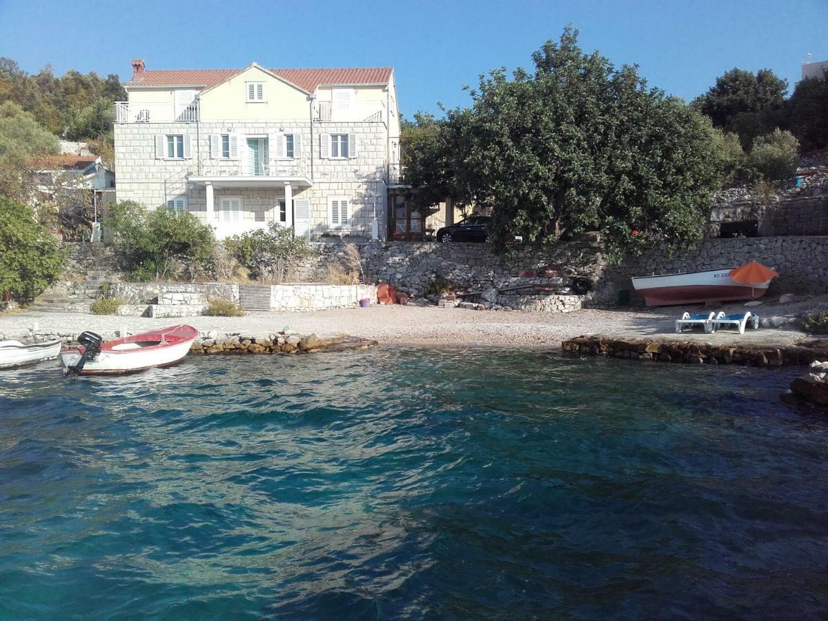 I&J Relaxing Beach Apartments Račišće Kültér fotó