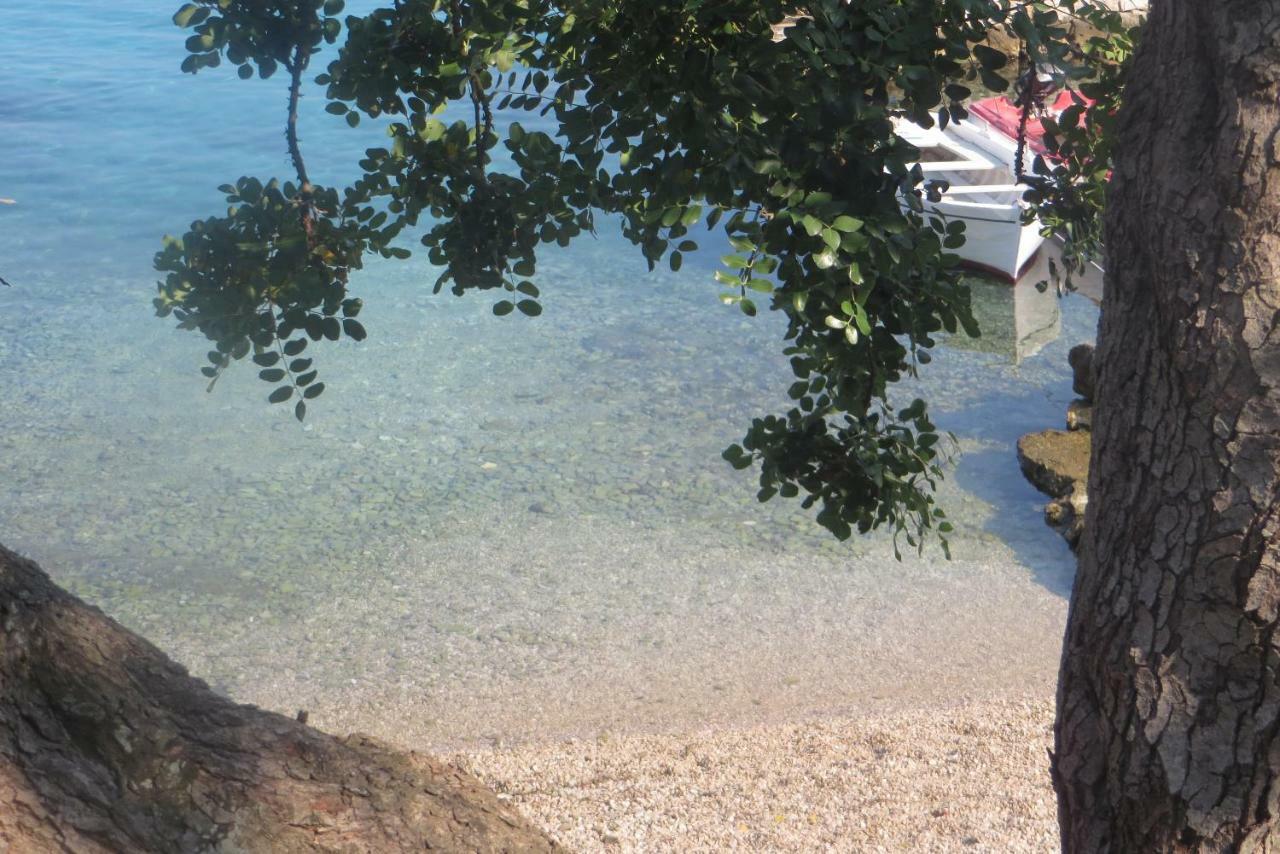 I&J Relaxing Beach Apartments Račišće Kültér fotó
